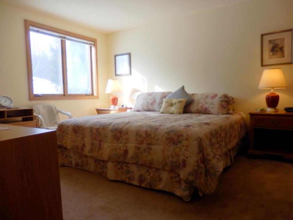 26 D Cross Town Road, Unit 26D West Dover, VT 05356 - Photo 4 of 20 Gallery Image 4
