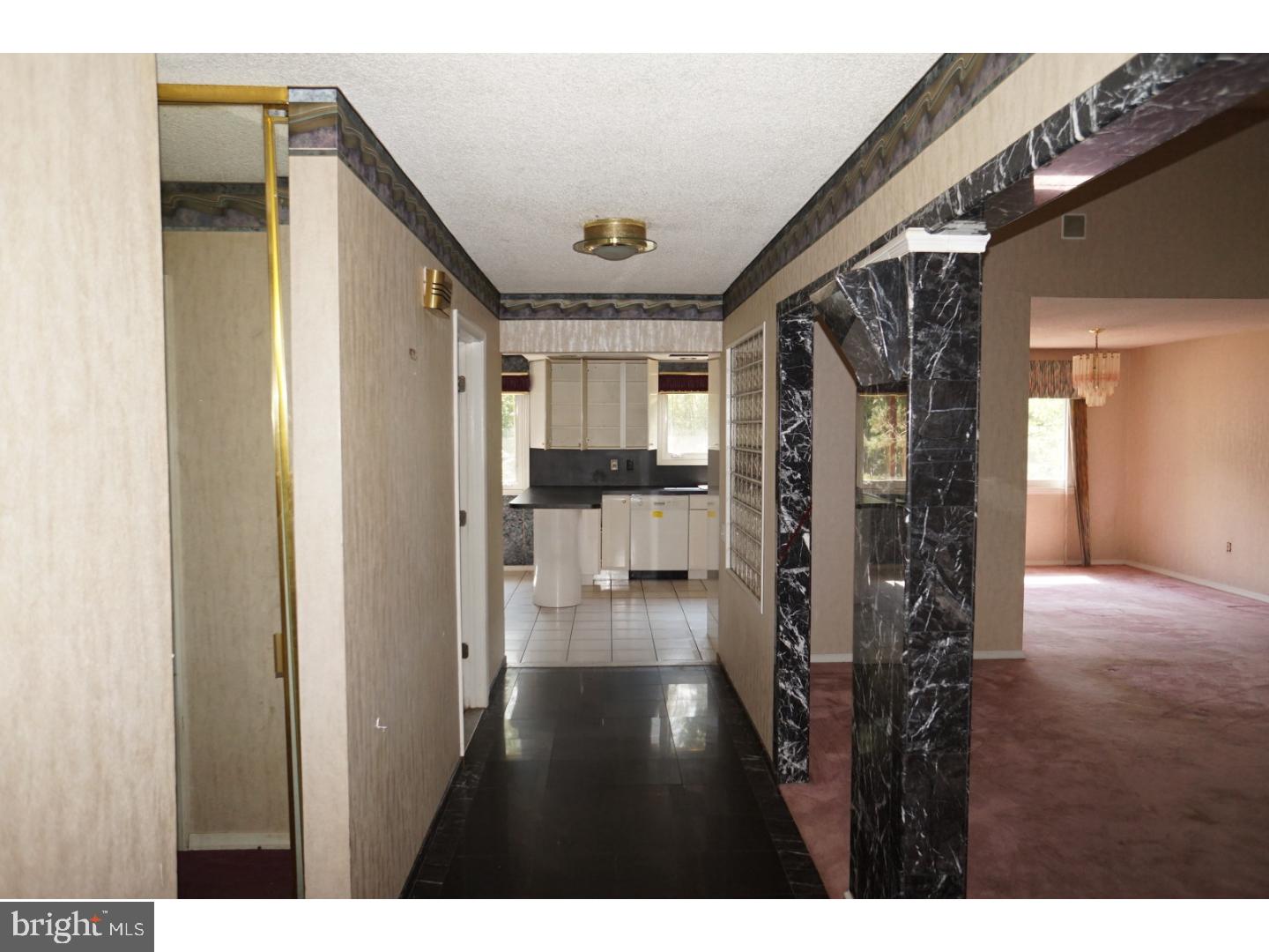 20 Yale Road Marlton, NJ 08053 - Photo 2 of 15