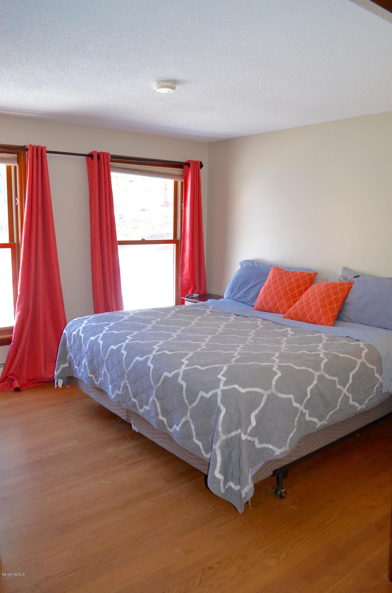 500 Old Windsor Road Dalton, MA 01226 - Photo 13 of 29 DSC_0278