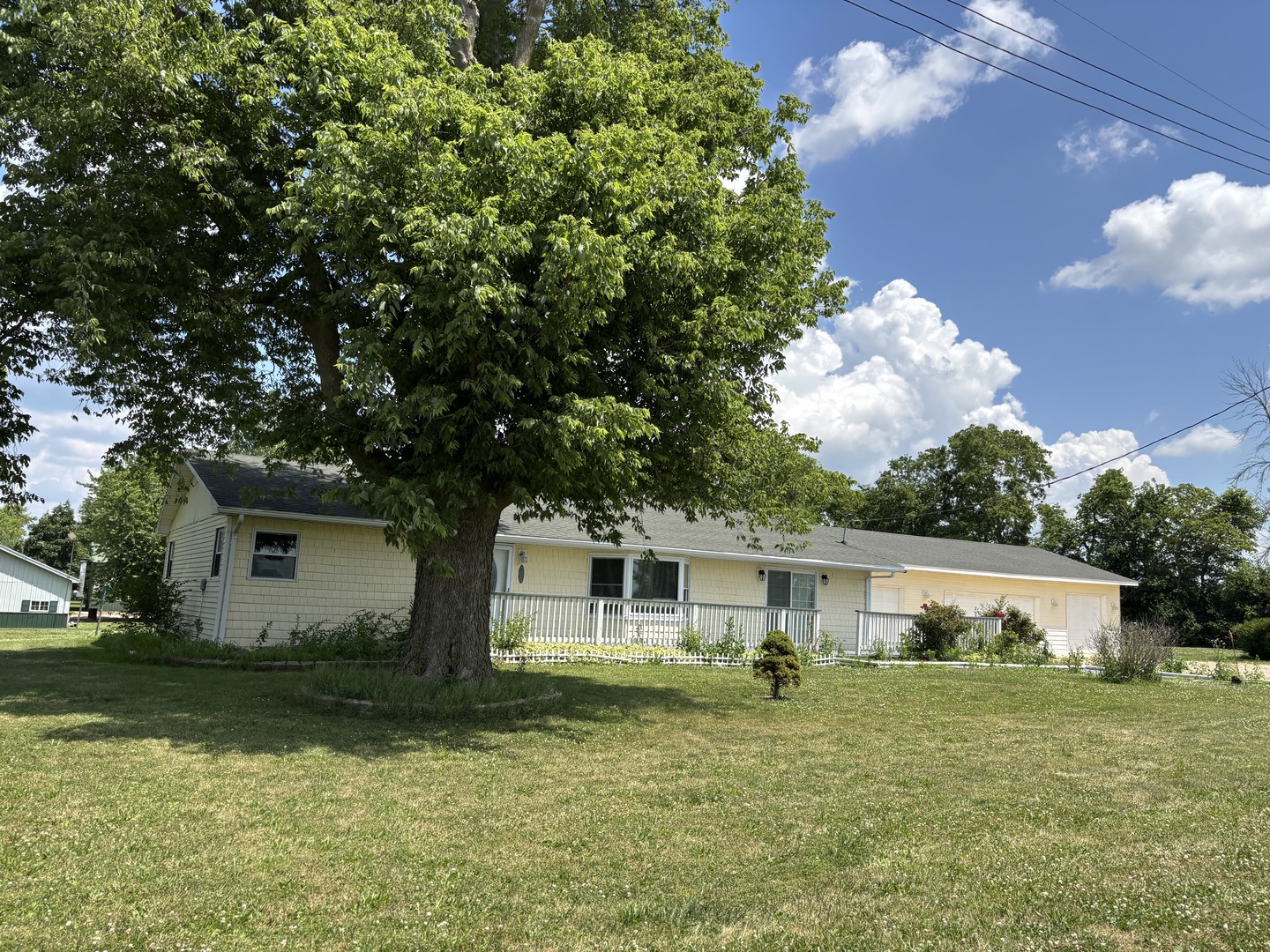 3667 Artesian Avenue Armstrong, IL 61812 - Photo 1 of 27