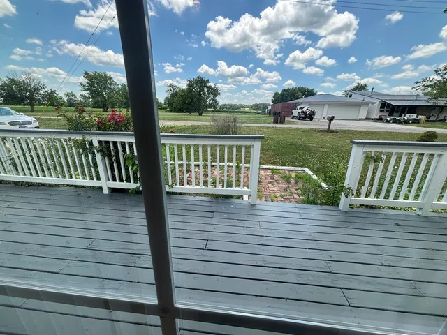 $169,500 | 3667 Artesian Avenue, Armstrong, IL 61812