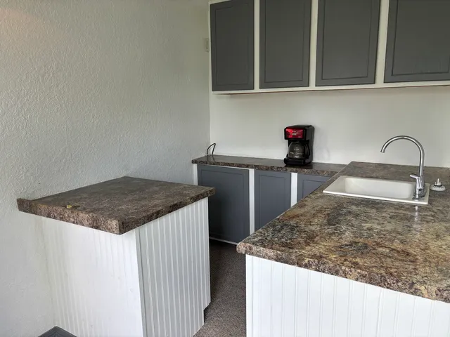 $169,500 | 3667 Artesian Avenue, Armstrong, IL 61812