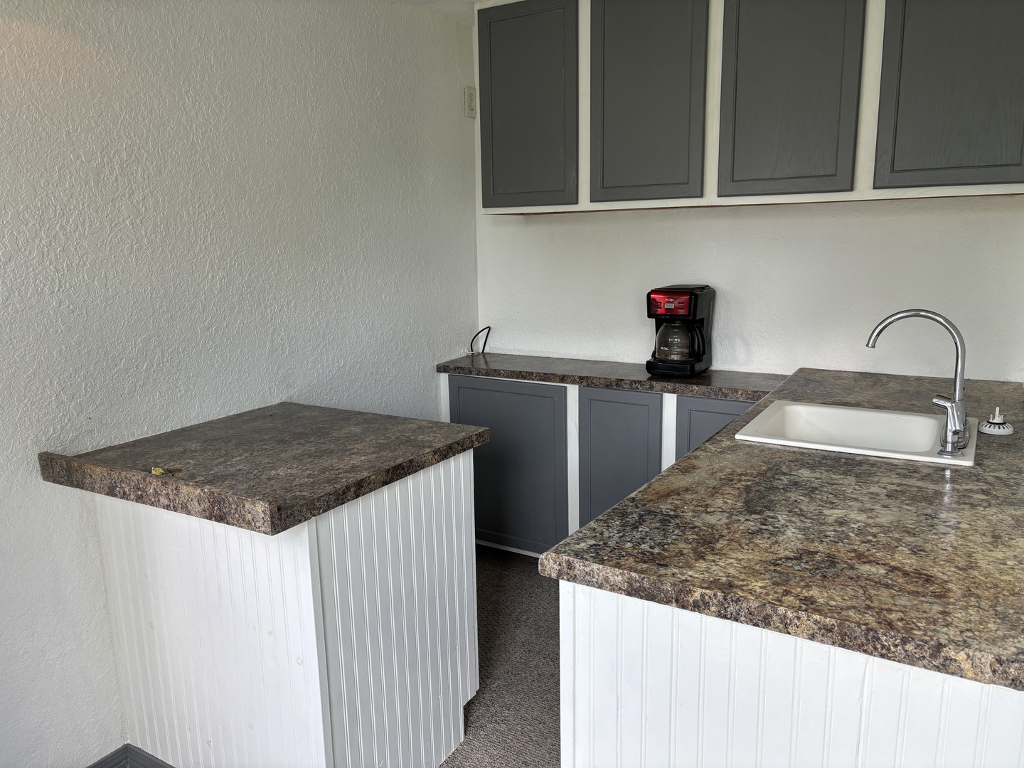 3667 Artesian Avenue Armstrong, IL 61812 - Photo 4 of 27