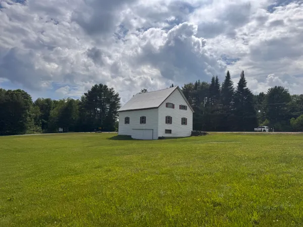 $230,000 | 384 Knowles Road, Belgrade, ME 04917