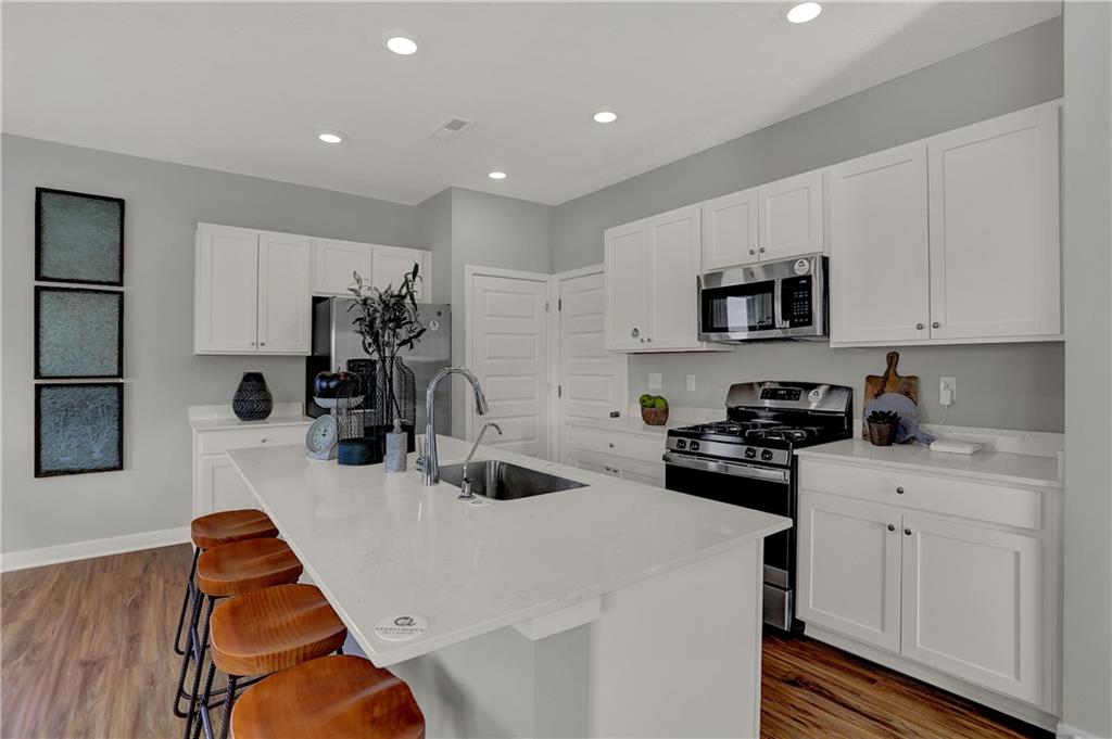 1933 Clement Street Westfield, IN 46074 - Photo 10 of 43