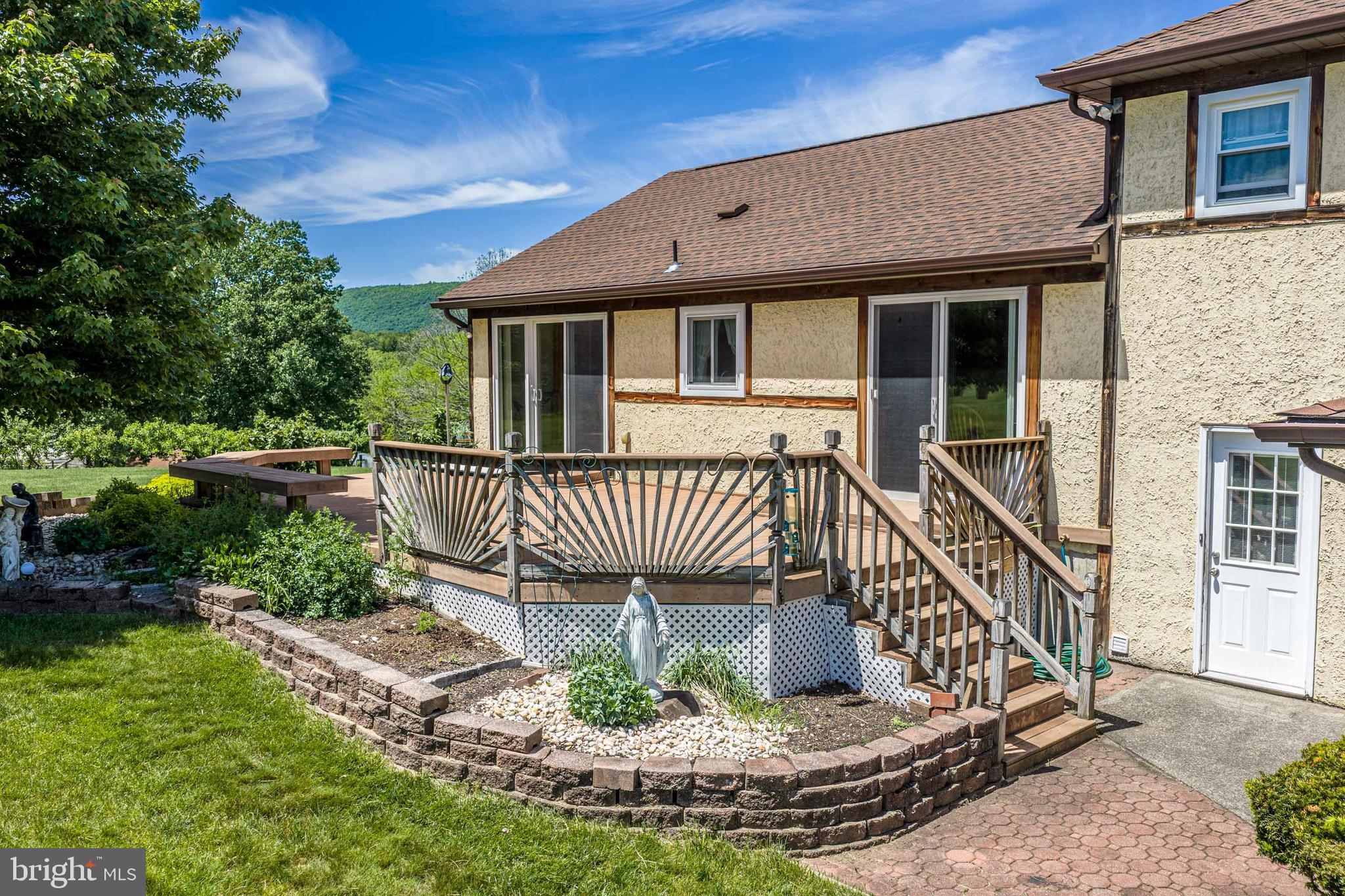 947 Tamenend Road Bath, PA 18014 - Photo 36 of 61