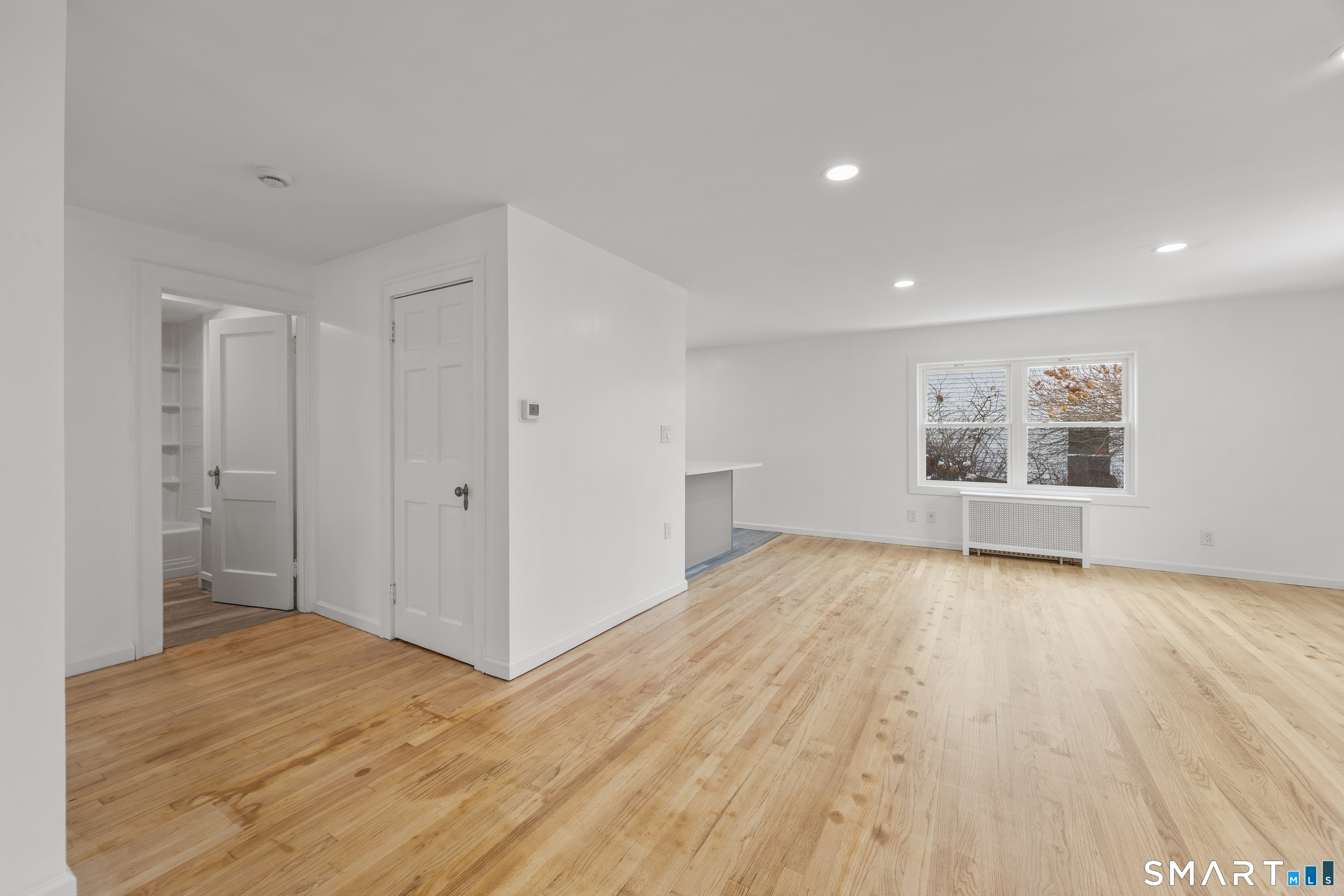 328 Curtis Street Meriden, CT 06450 - Photo 23 of 33