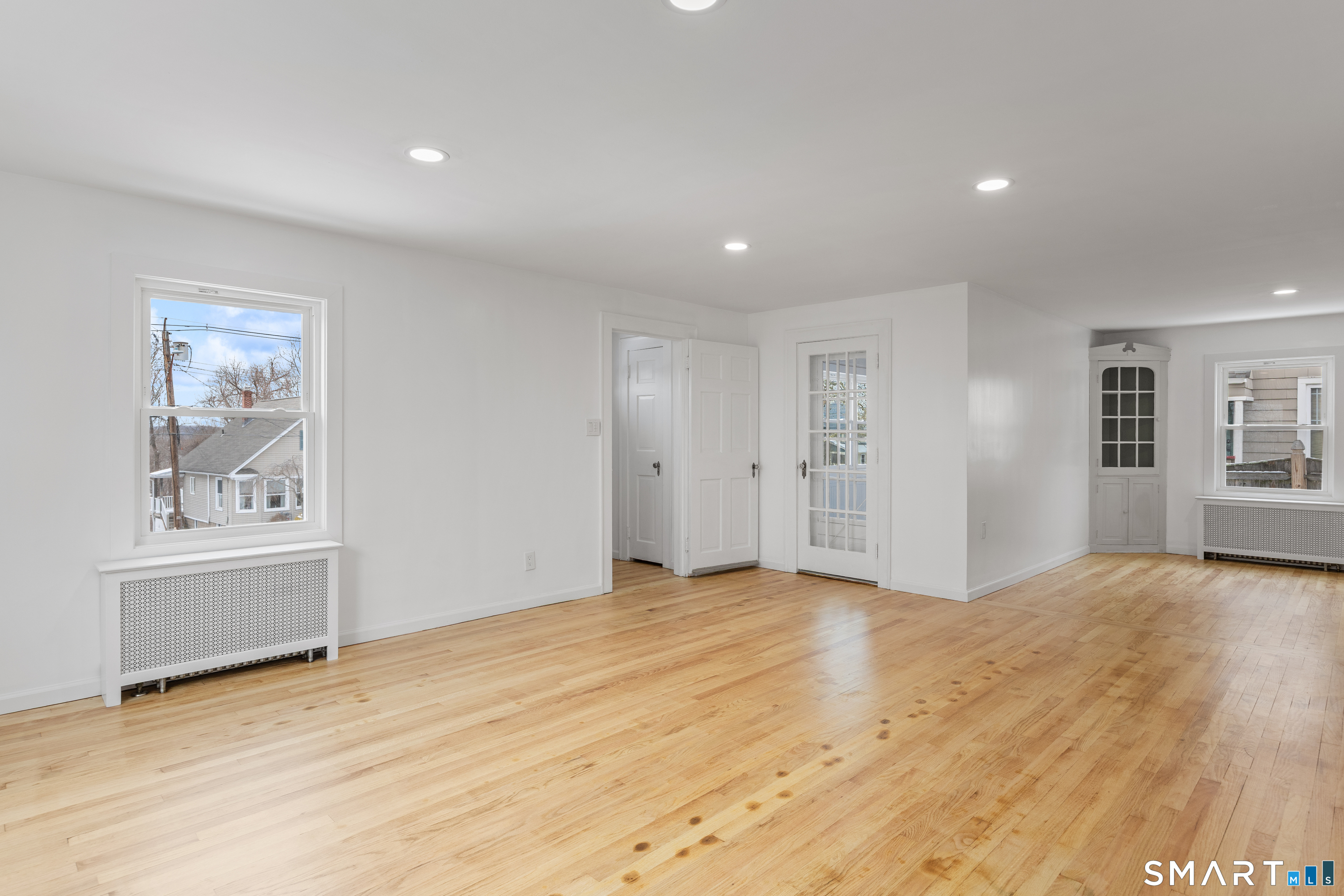 328 Curtis Street Meriden, CT 06450 - Photo 30 of 33