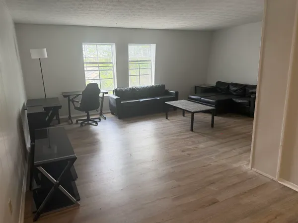 $70,000 | 2020 Continental Avenue, Unit 228, Tallahassee, FL 32304