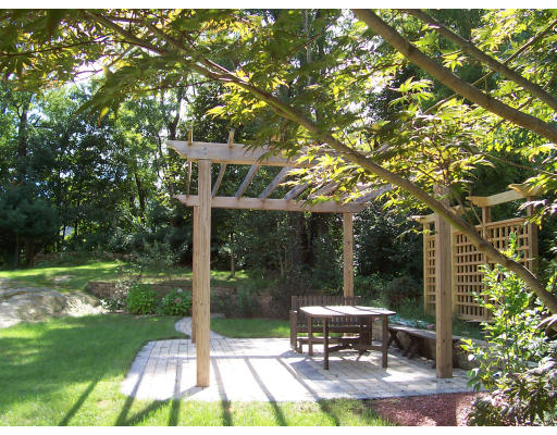 2 Lantern Lane Maynard, MA 01754 - Photo 19 of 19 Gallery Image 19