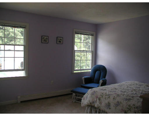 2 Lantern Lane Maynard, MA 01754 - Photo 10 of 19 Gallery Image 10