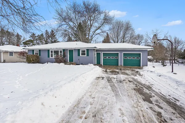 $179,900 | 818 North Main Street, Evart, MI 49631