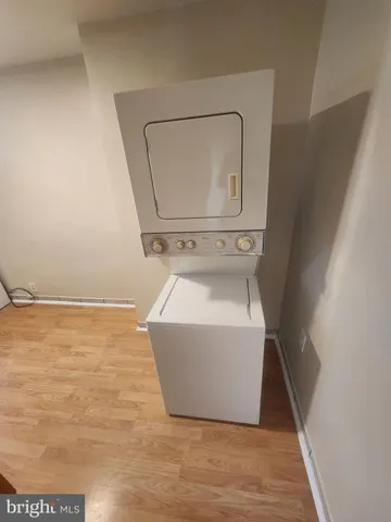 $800 | 2702 Wilkens Avenue, Unit 2F, Baltimore, MD 21223