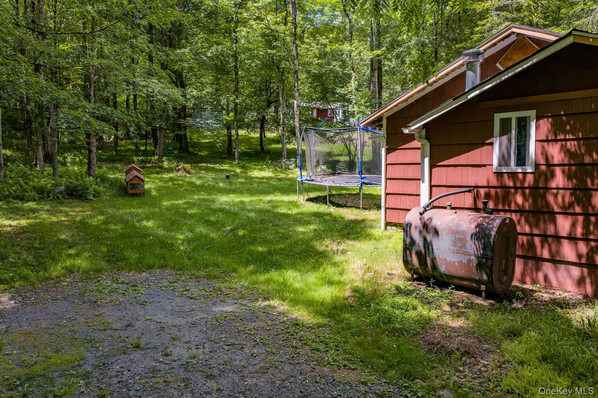 570 Brown Road Ellenville, NY 12428 - Photo 19 of 33