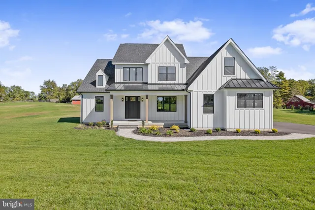 $1,150,000 | 415 Marcus Road, Townsend, DE 19734