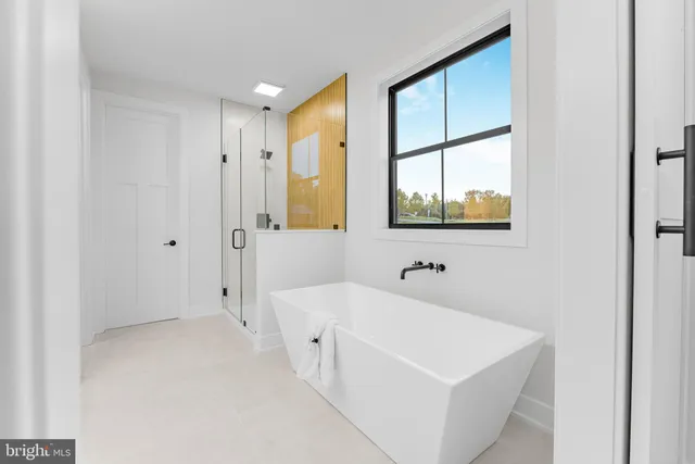 $1,150,000 | 415 Marcus Road, Townsend, DE 19734