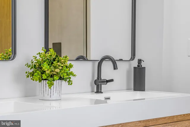 $1,150,000 | 415 Marcus Road, Townsend, DE 19734