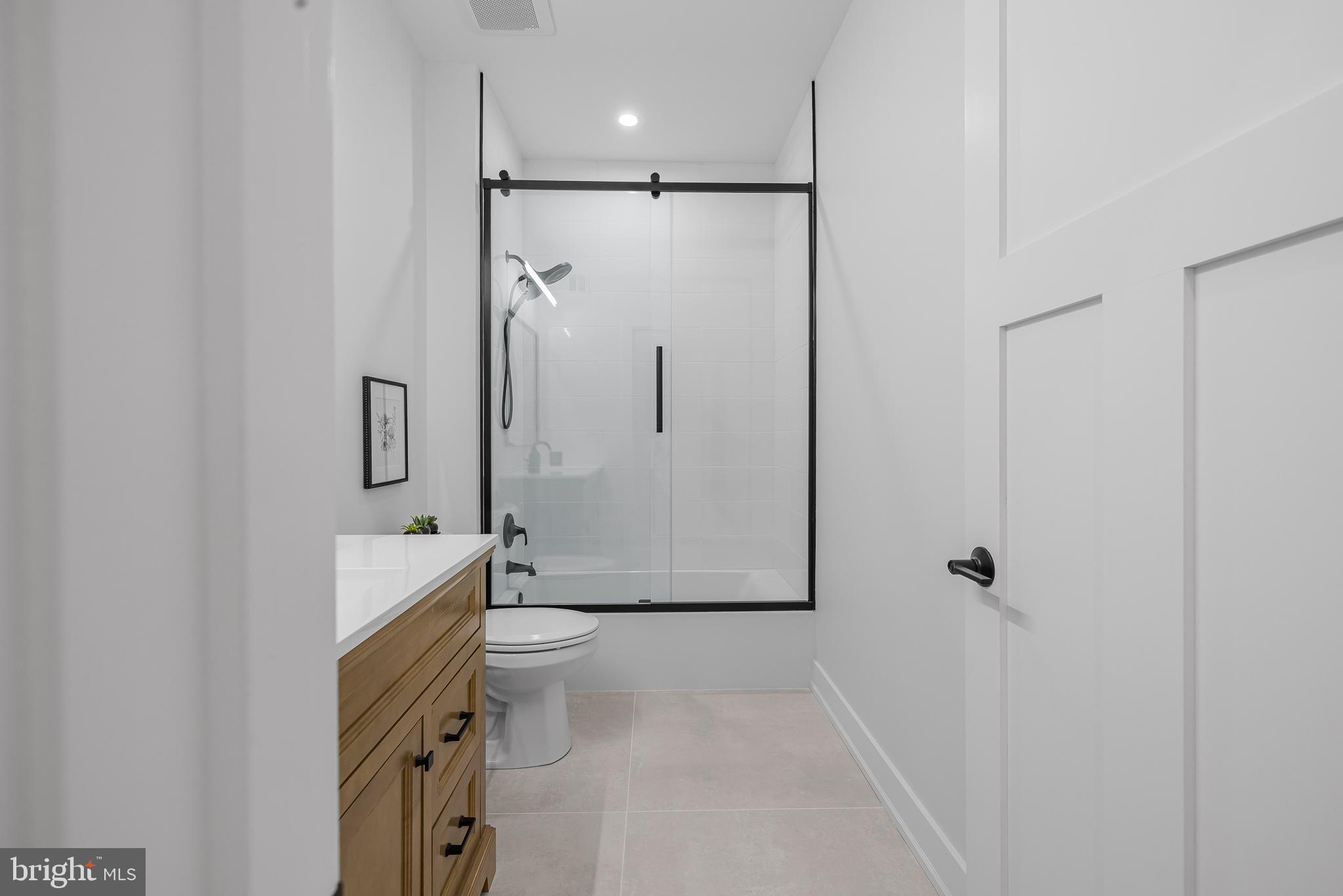 415 Marcus Road Townsend, DE 19734 - Photo 85 of 115 a bathroom with a shower and a sink