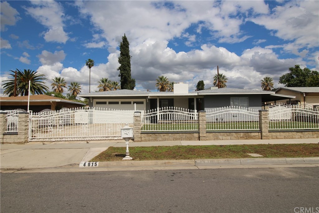4075 Wayne Court Riverside, CA 92504 - Photo 1 of 1 a view of a terrace