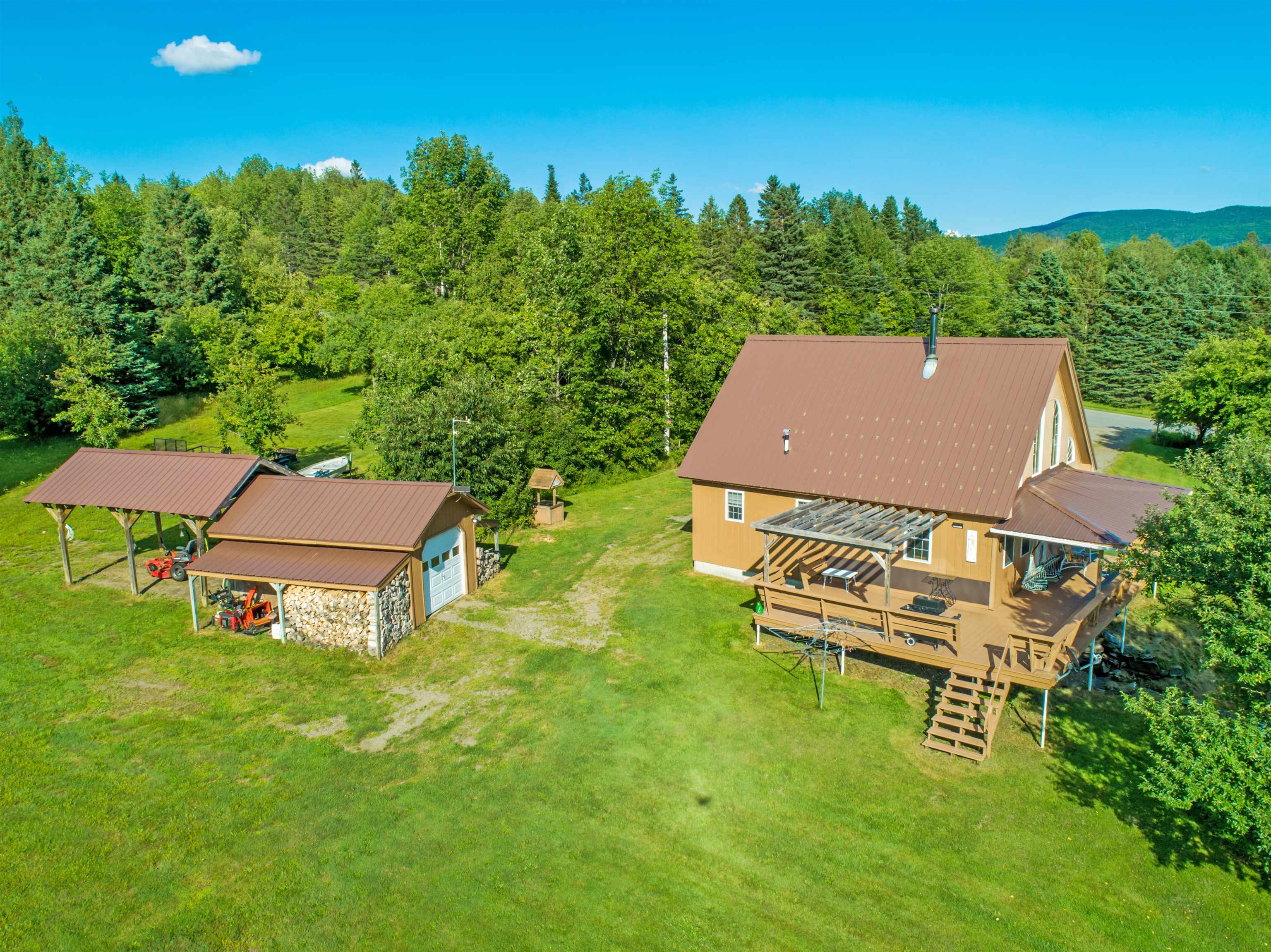 326 Marshall Hill Road Columbia, NH 03576 - Photo 3 of 39