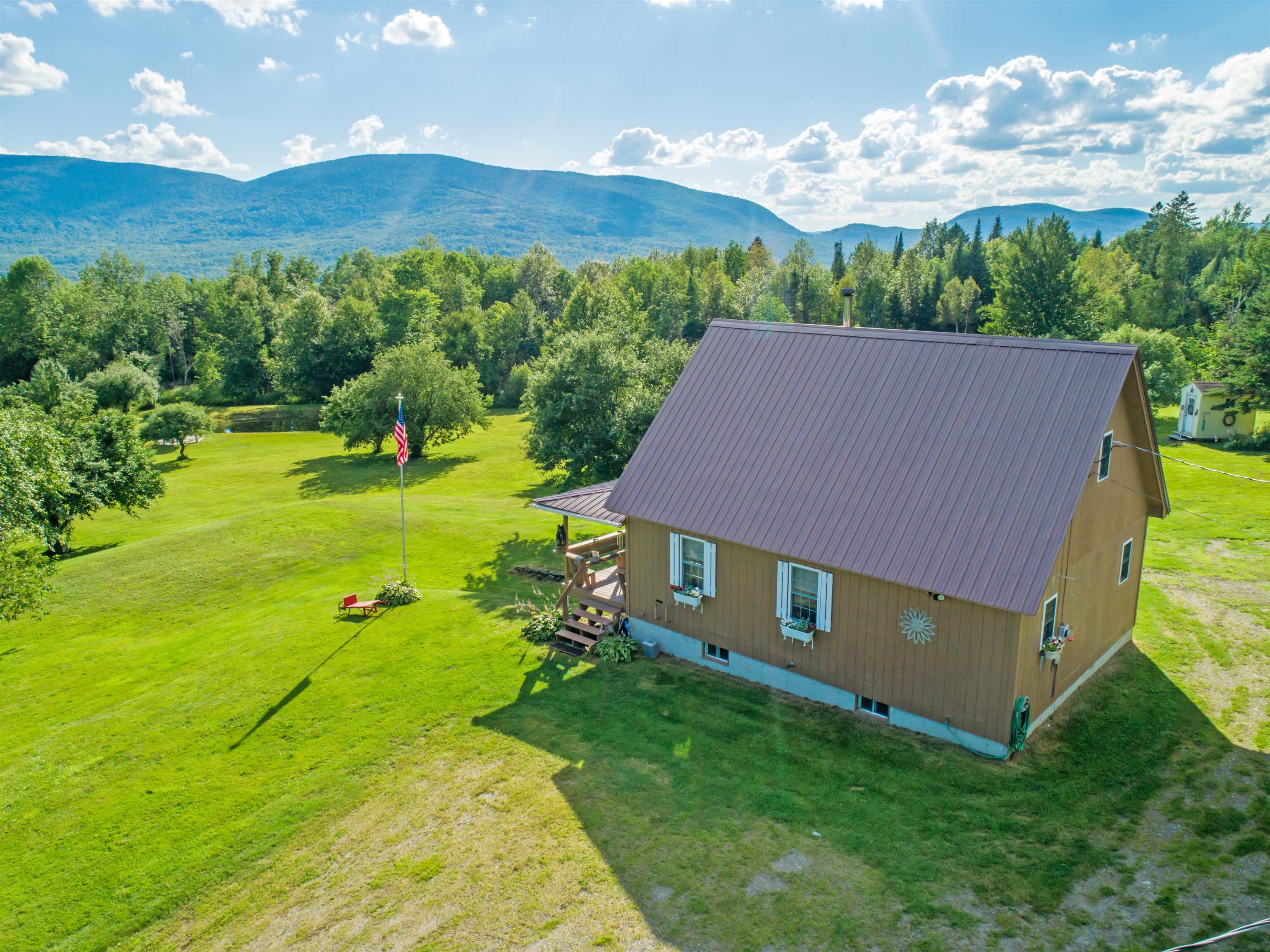 326 Marshall Hill Road Columbia, NH 03576 - Photo 8 of 39