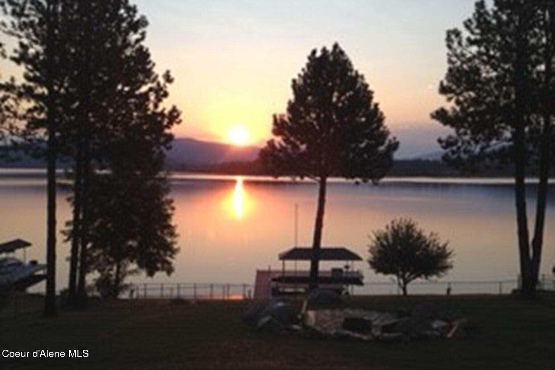 419 Campbell Point Road Laclede, ID 83841 - Photo 61 of 64 Stunning Sunsets