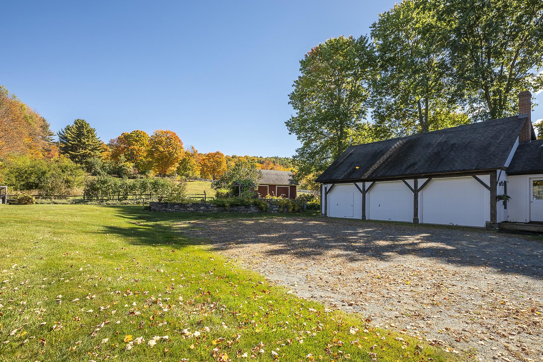 501 Galaxy Hill Road Pomfret, VT 05053 - Photo 11 of 56