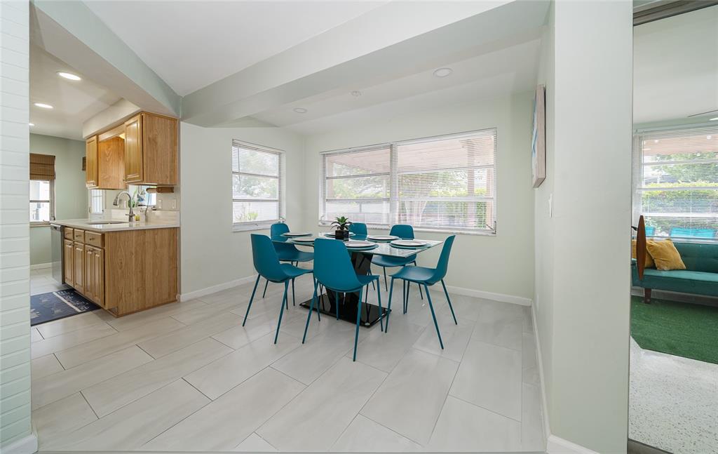2063 Dunston Cove Road Clearwater, FL 33755 - Photo 5 of 52