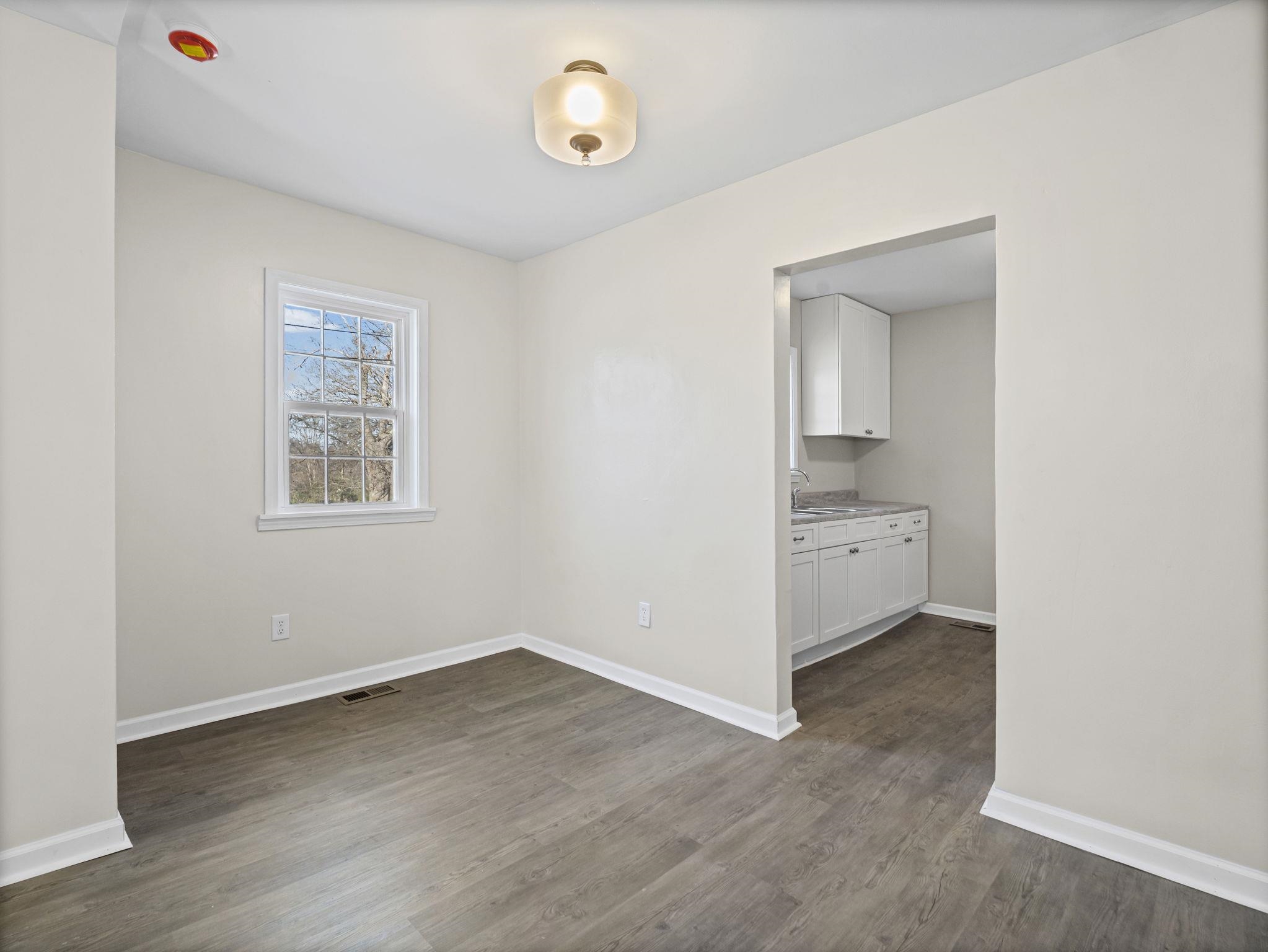 406 Race Street Gaffney, SC 29341 - Photo 4 of 24