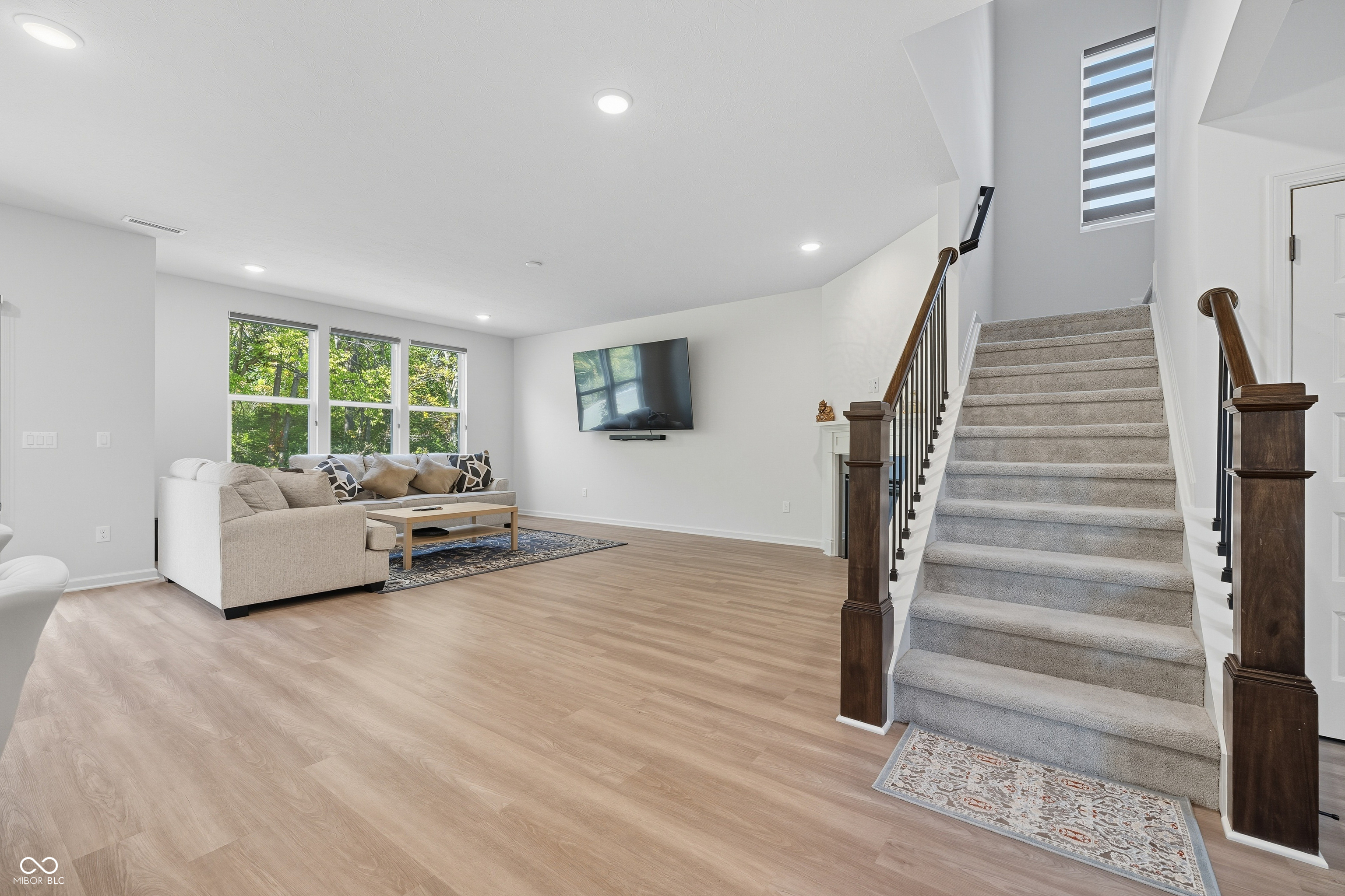 6460 Ambassador Drive Plainfield, IN 46168 - Photo 7 of 49