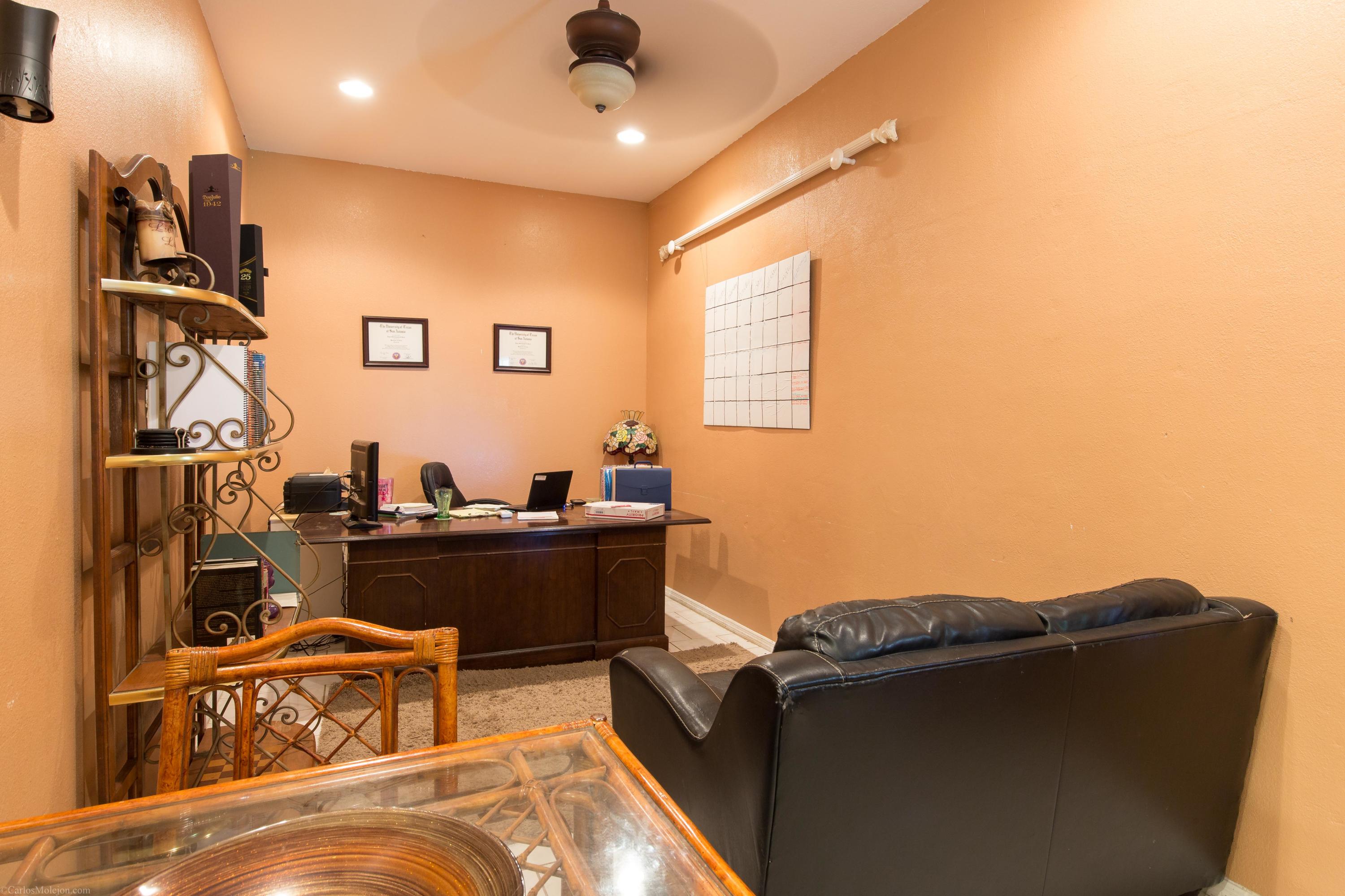 6044 Homeland Road Wellington, FL 33449 - Photo 41 of 42 36