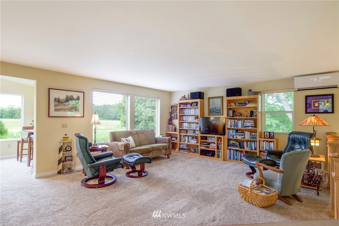 1653 Towne Road Sequim, WA 98382 - Photo 3 of 40