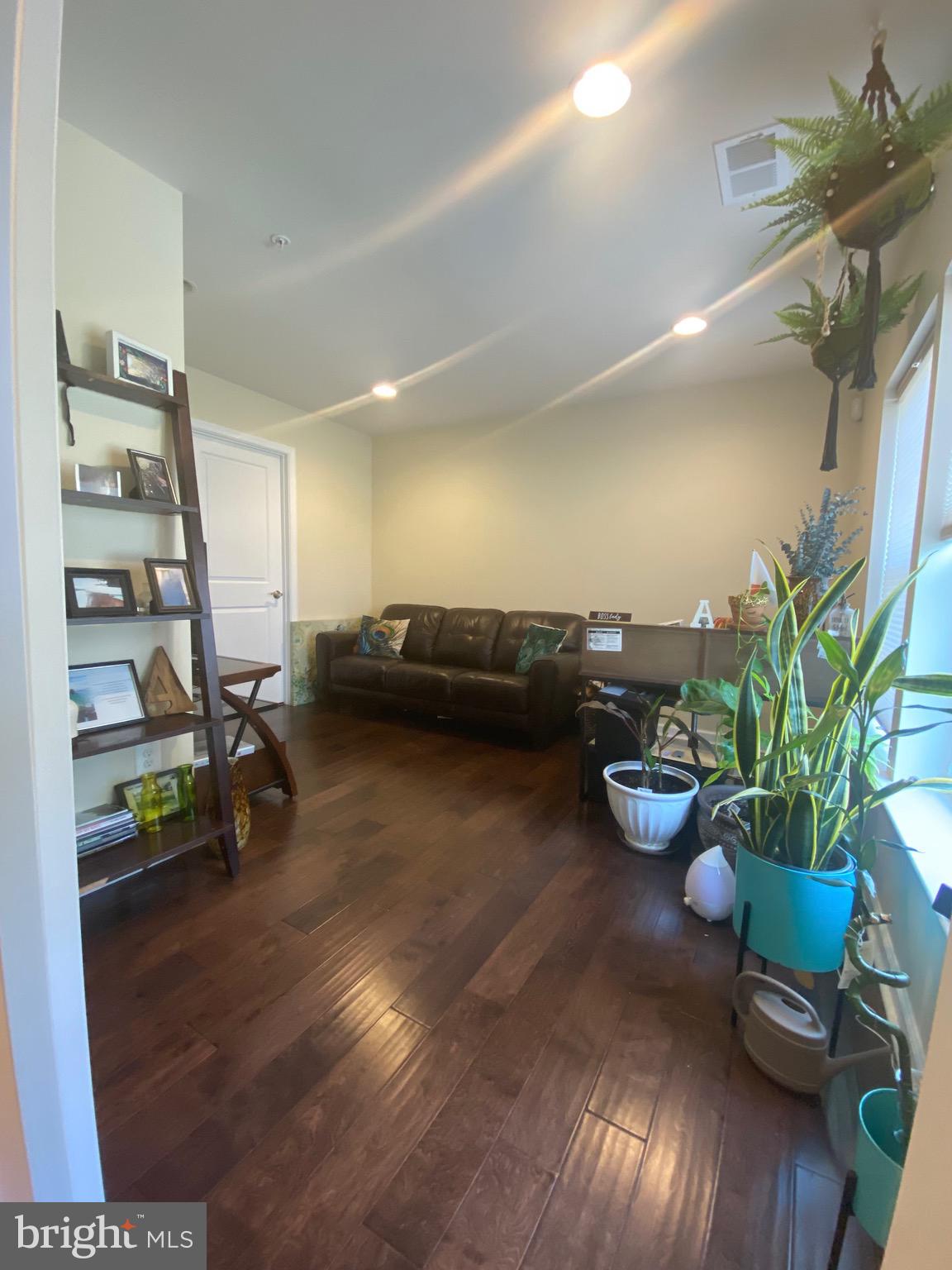 2904 Pinebrook Road Hyattsville, MD 20785 - Photo 5 of 33 Gallery Image 5