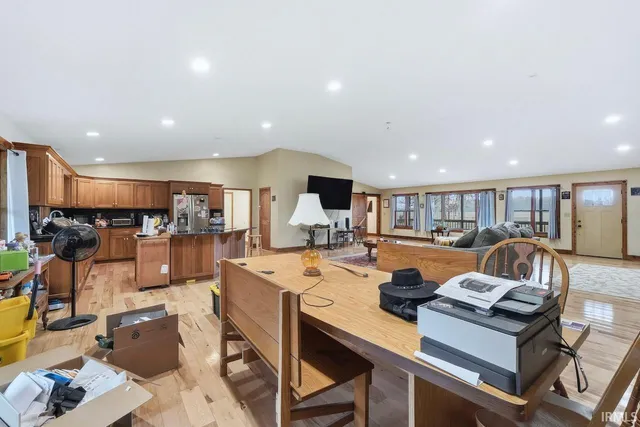 $680,000 | 7020 E Creek, Albany, IN 47320