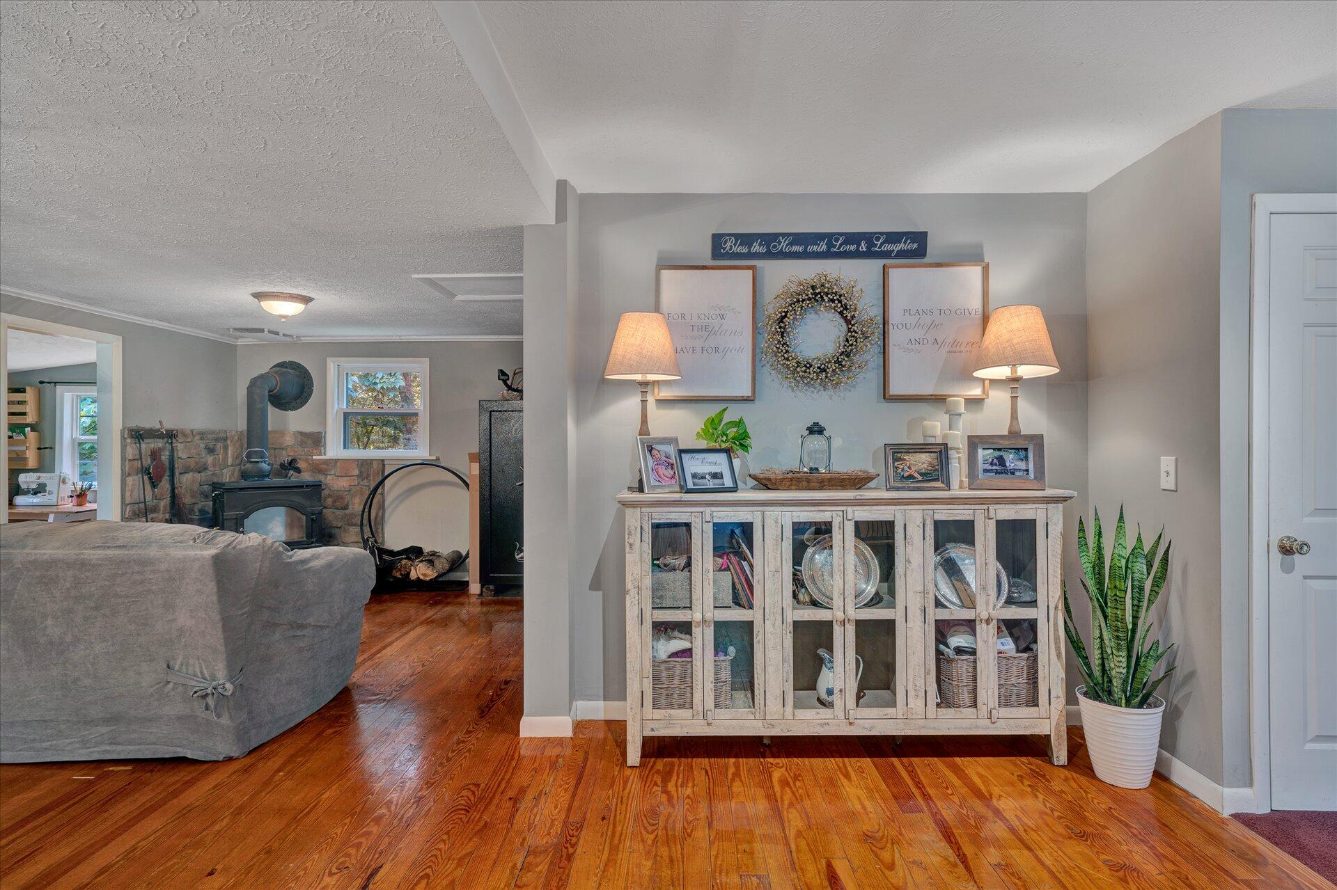 5287 Keffer Road Catawba, VA 24070 - Photo 22 of 59 18-Shows Great 5287 Keffer Rd (26 of 31)