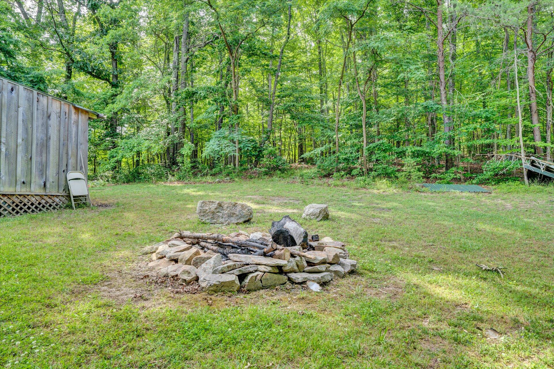 5287 Keffer Road Catawba, VA 24070 - Photo 49 of 59 45-Shows Great 5287 Keffer Rd (7 of 19)