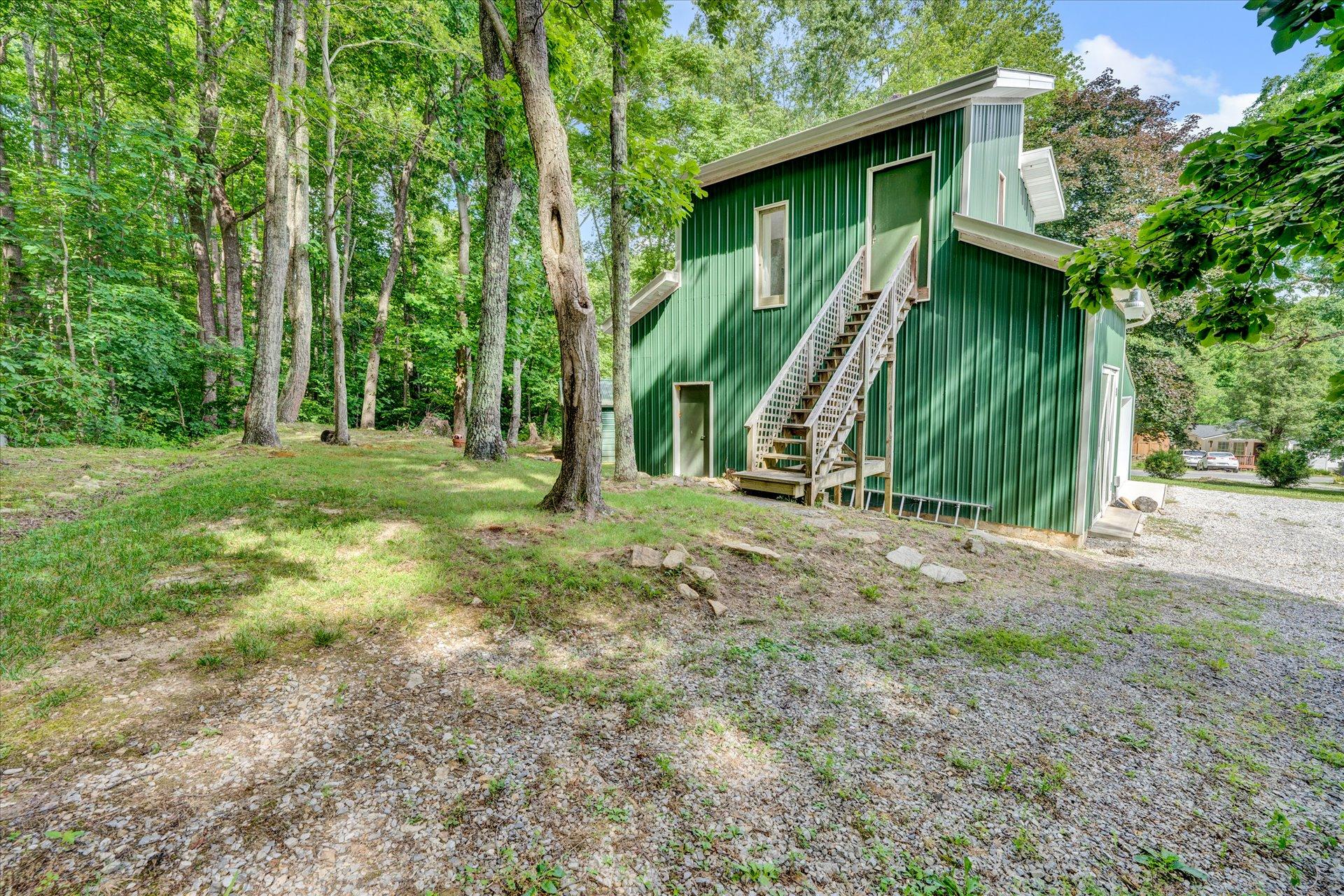 5287 Keffer Road Catawba, VA 24070 - Photo 53 of 59 49-Shows Great 5287 Keffer Rd (16 of 19)