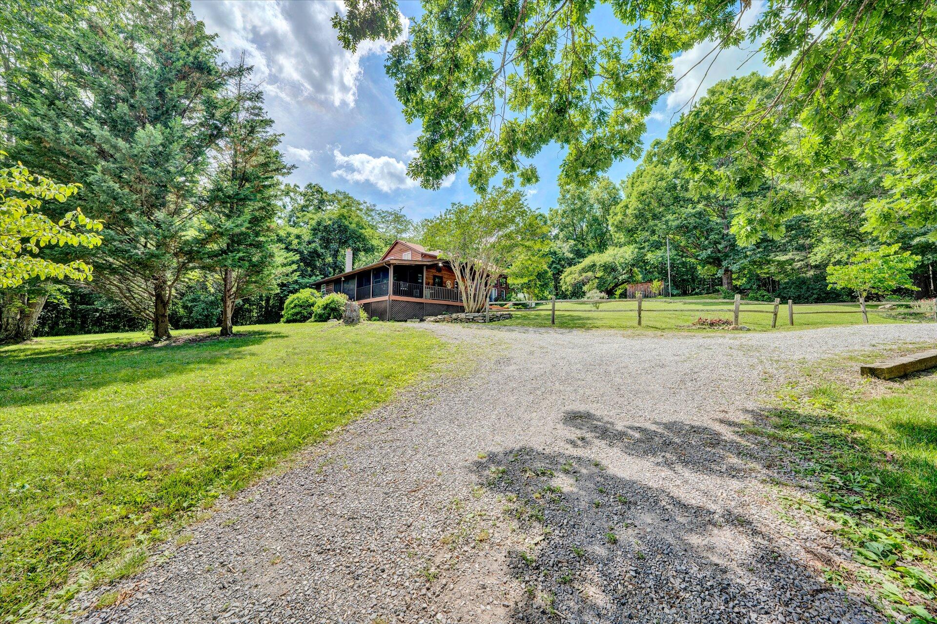 5287 Keffer Road Catawba, VA 24070 - Photo 59 of 59 55-Shows Great 5287 Keffer Rd (1 of 19)
