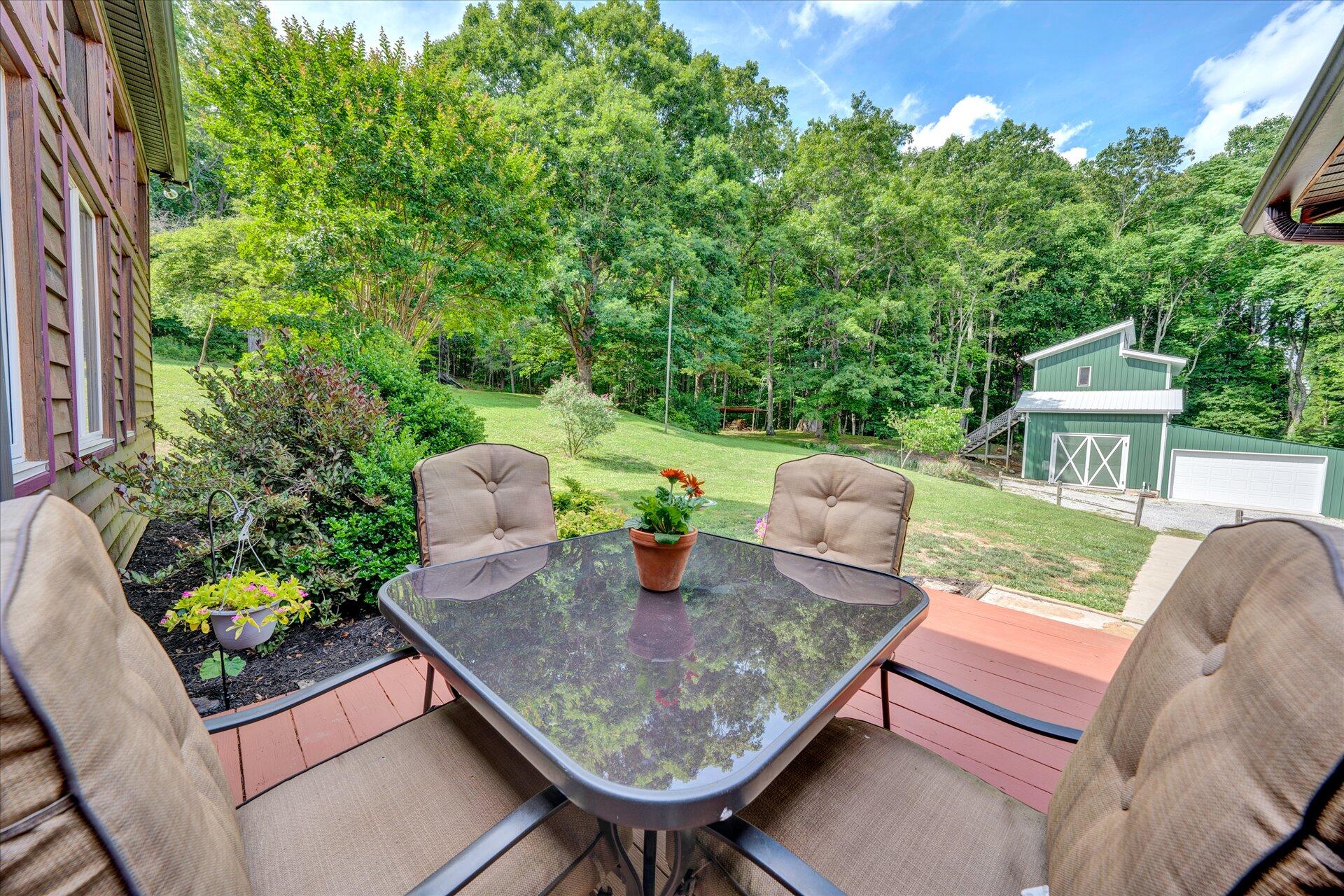 5287 Keffer Road Catawba, VA 24070 - Photo 10 of 59 10-Shows Great 5287 Keffer Rd (12 of 19)