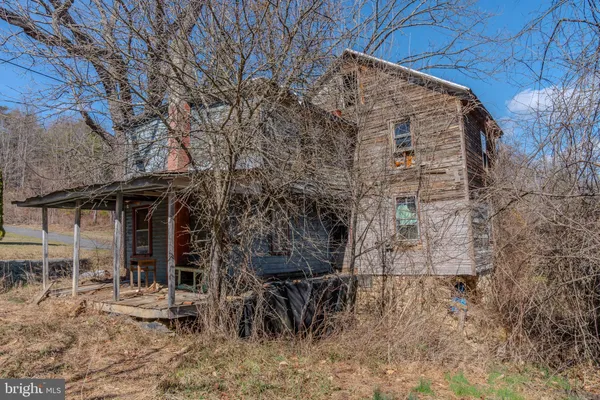 $214,900 | 1237 Buckwheat Road, Millerstown, PA 17062