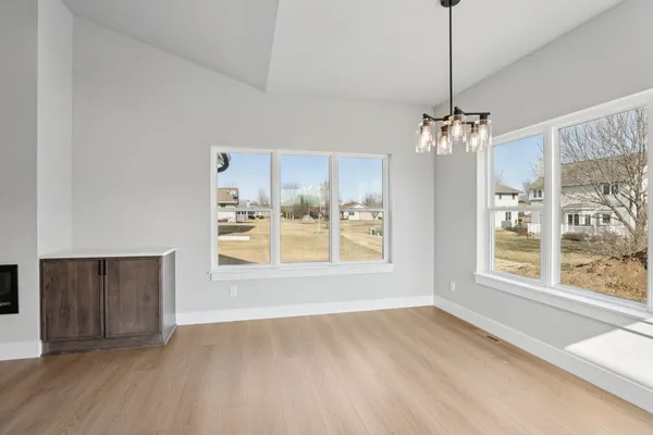 $599,900 | 228 Cardinal Lane, Sauk City, WI 53583