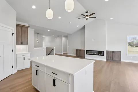 $599,900 | 228 Cardinal Lane, Sauk City, WI 53583