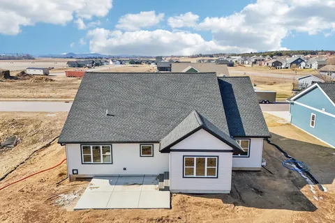 $599,900 | 228 Cardinal Lane, Sauk City, WI 53583