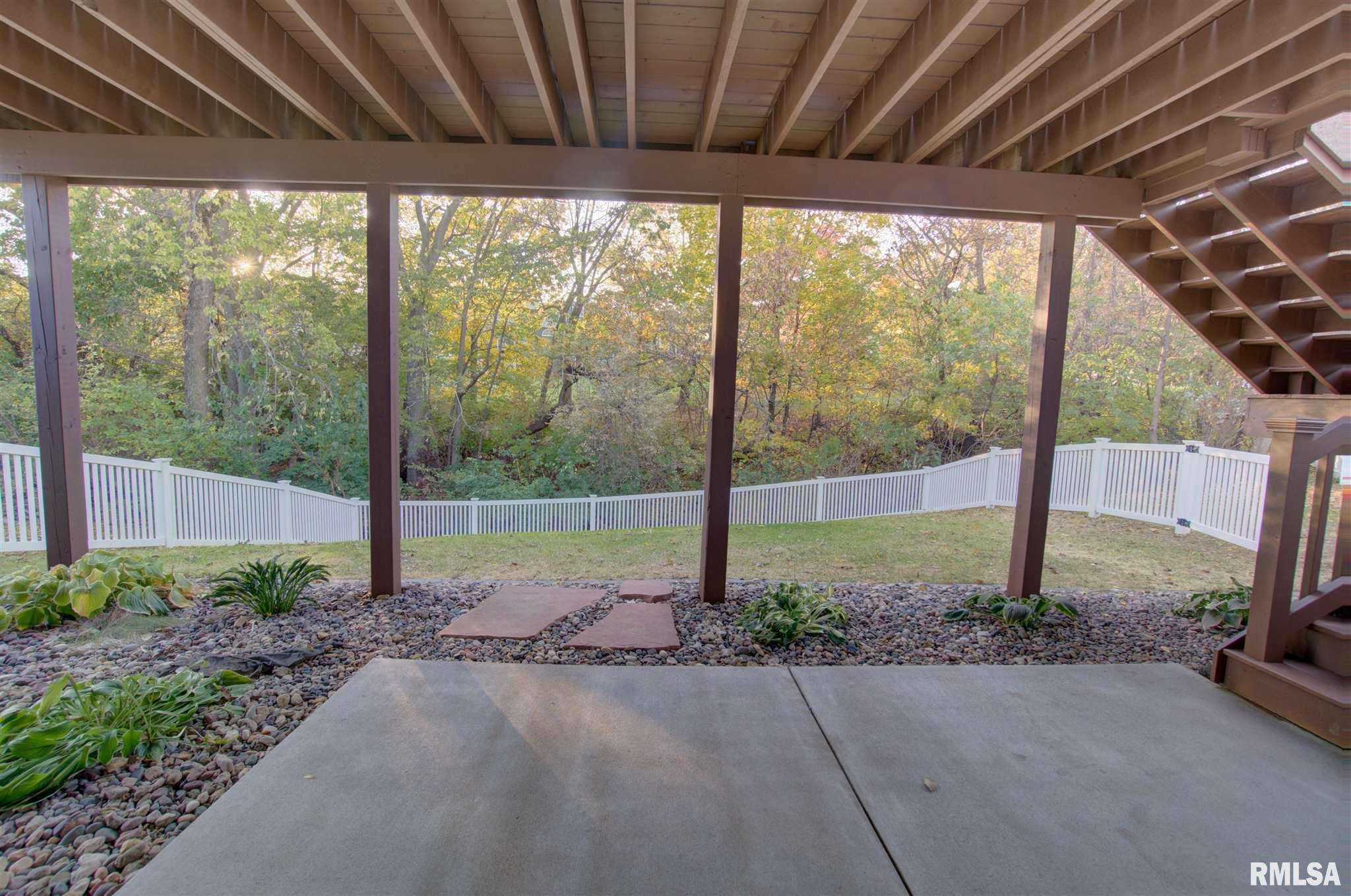1830 Plum Tree Road Bettendorf, IA 52722 - Photo 42 of 47 Gallery Image 42