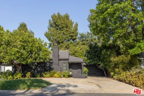 $1,348,000 | 5850 Vesper Avenue, Van Nuys, CA 91411