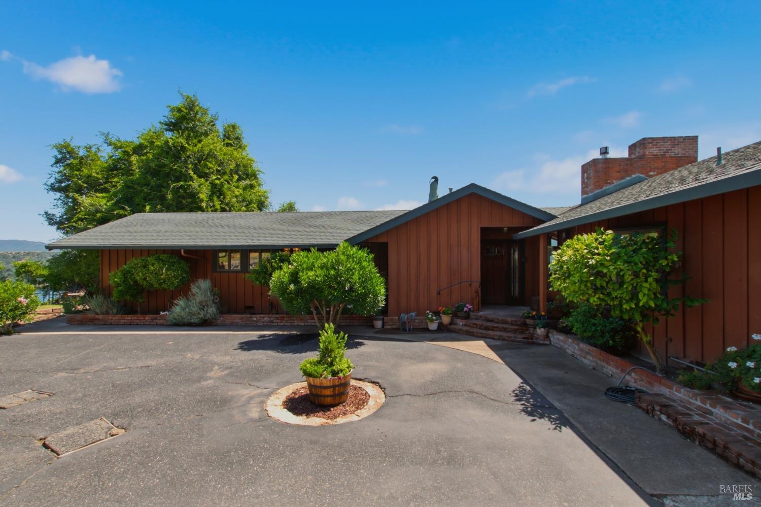 5301 Lake Ridge Road Ukiah, CA 95482 - Photo 38 of 59
