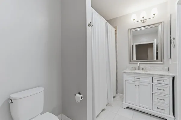 $1,850 | 415 Church Street, Unit 2409, Nashville, TN 37219