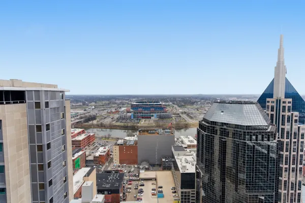 $1,850 | 415 Church Street, Unit 2409, Nashville, TN 37219