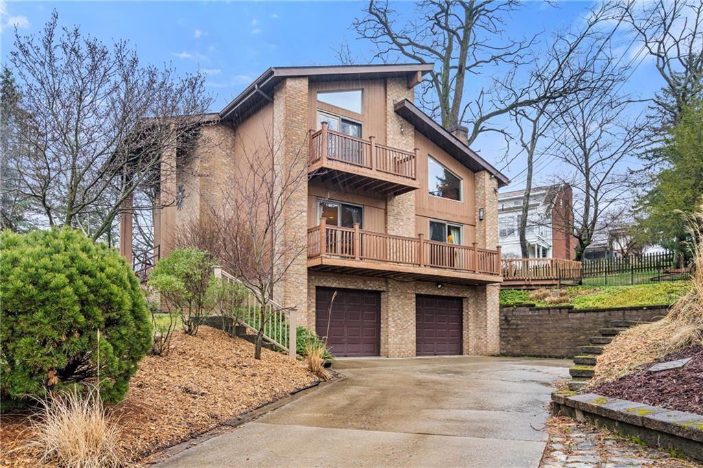 220 Glasgow Road Pittsburgh, PA 15221 - Photo 1 of 25 Gallery Image 1