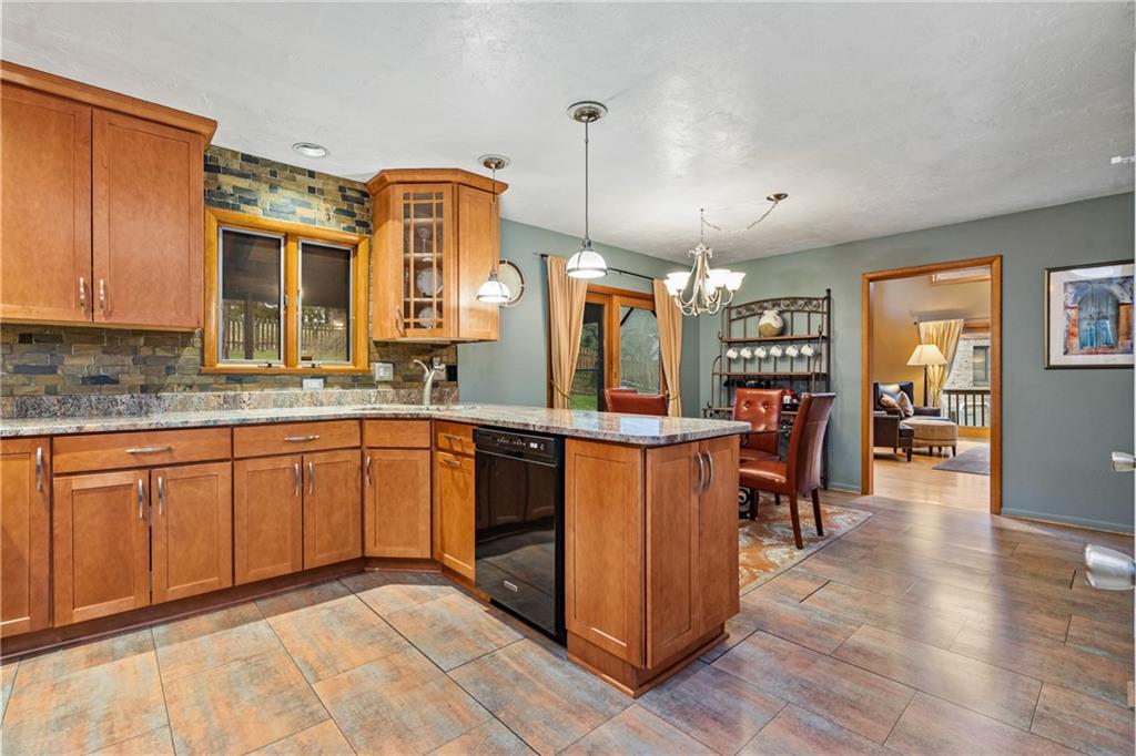 220 Glasgow Road Pittsburgh, PA 15221 - Photo 11 of 25 Gallery Image 11